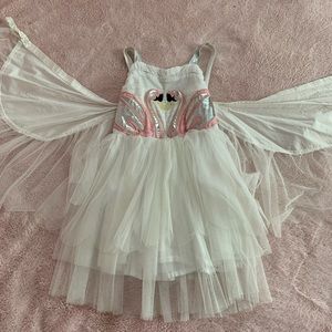 Girls swan dress with detachable wings